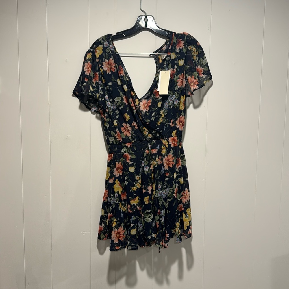 Nordstrom Rowa Romper Womens XS Floral Navy Plunge V Faux Wrap Tie Neck |